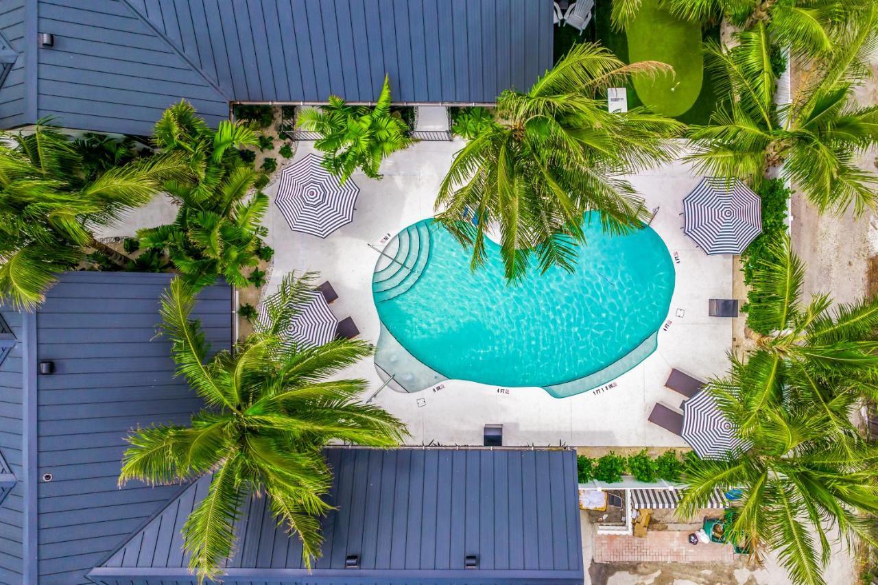 The Retreat At Anna Maria Island Inn Брейдентон-Біч Екстер'єр фото